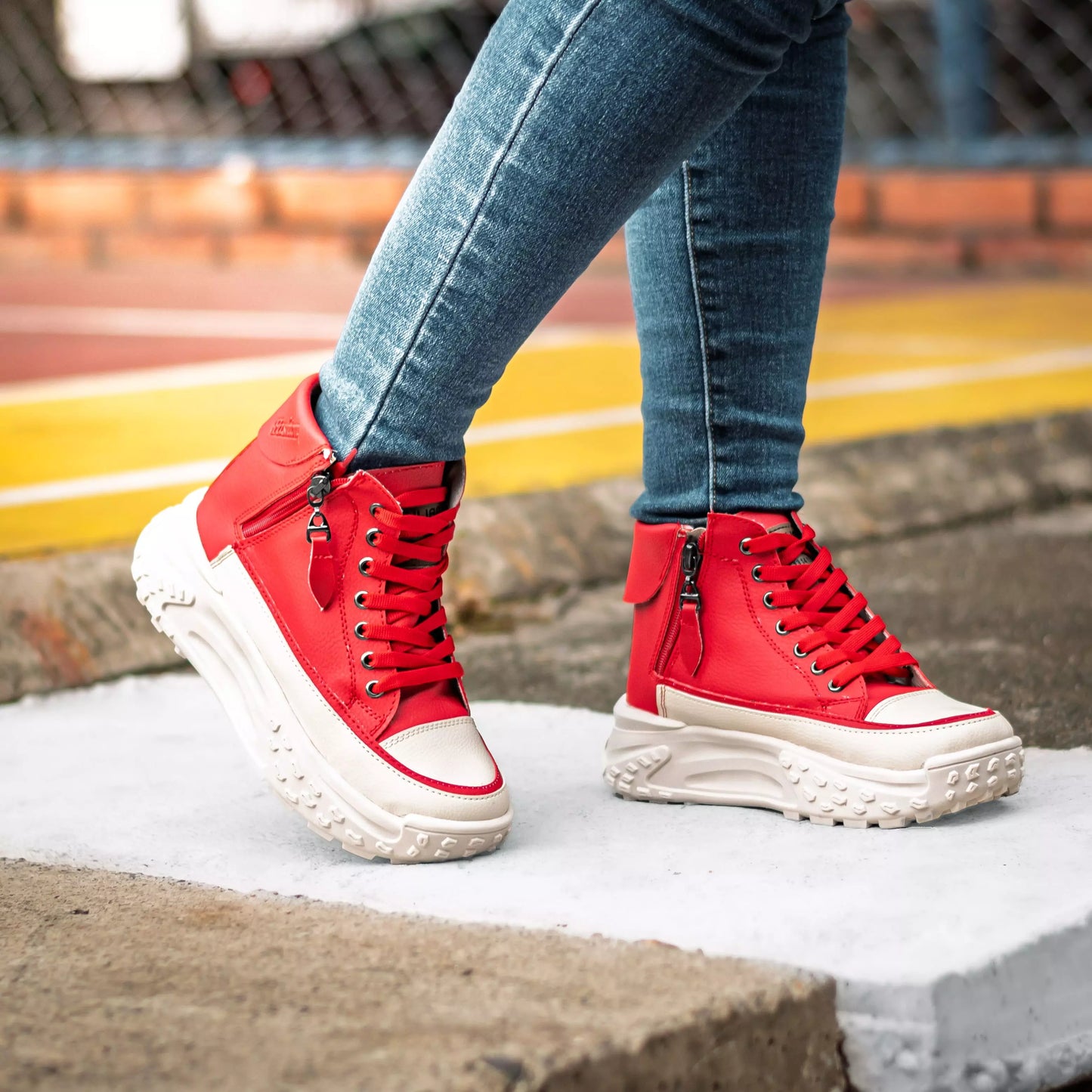 Tenis Femenino de Lujo Plataforma Alta