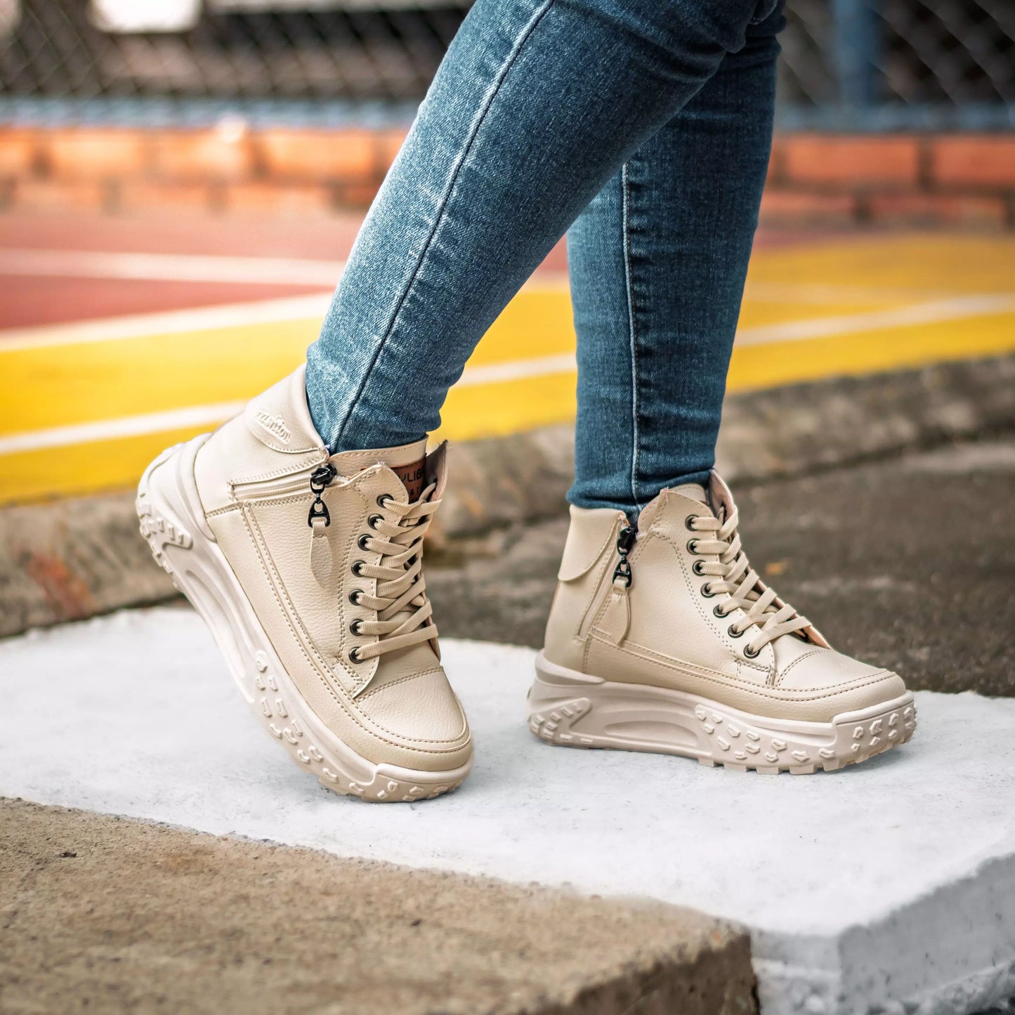 Tenis Femenino de Lujo Plataforma Alta